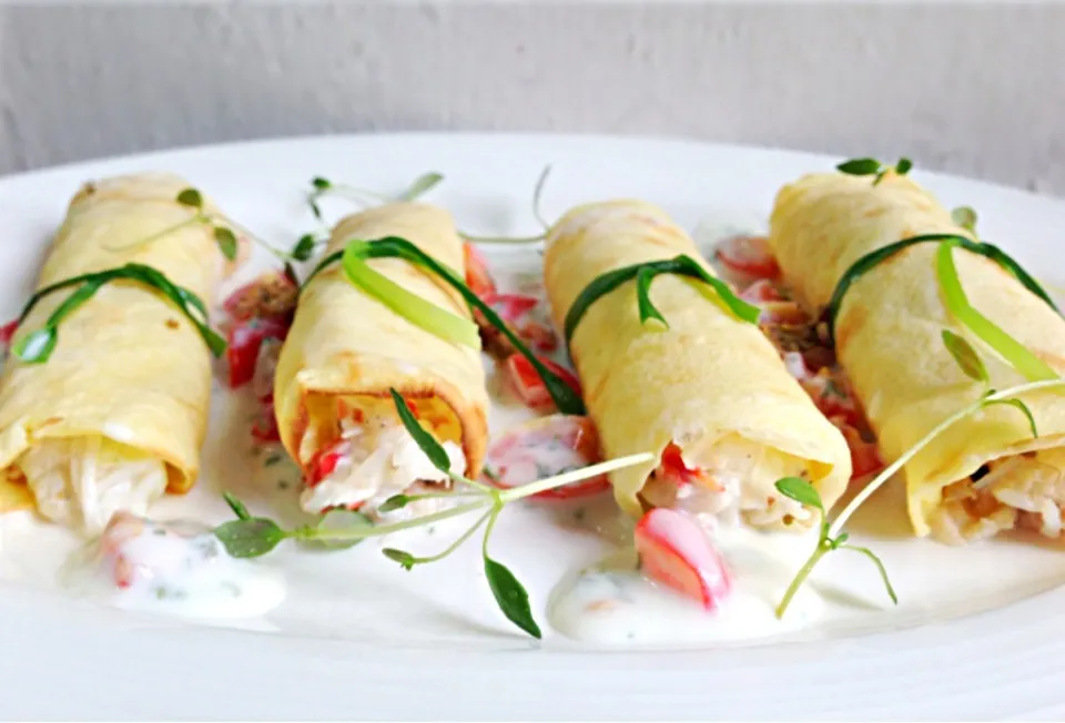 Crab meat & cream cheese crepe roll with yogurt mustard sauce|Misstyさん