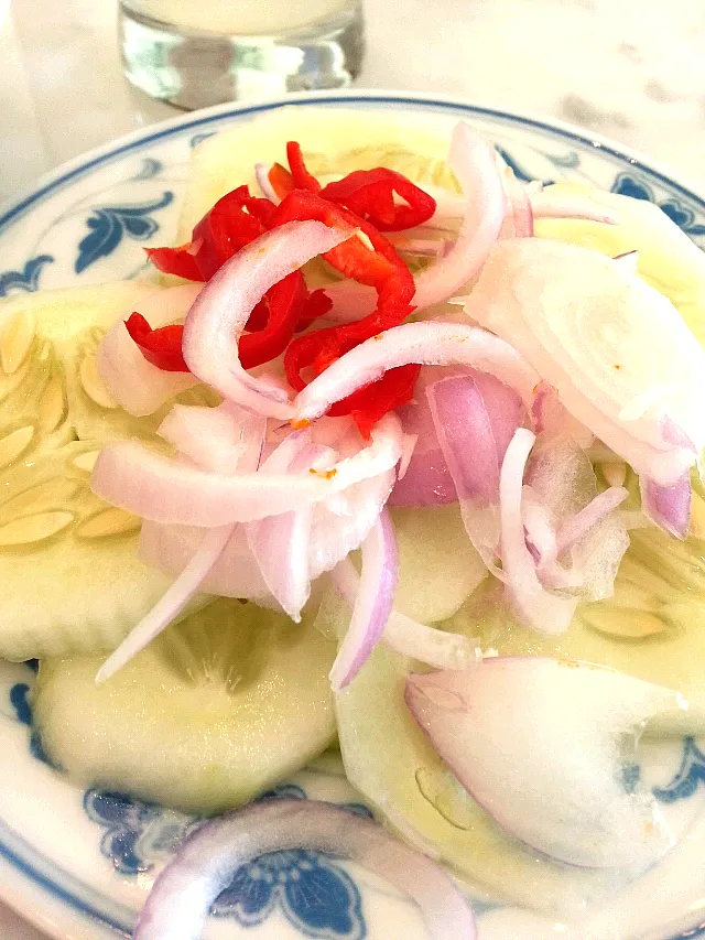 cumcuber salad.. simple dish but yet delectable...|Kenneth Gohさん