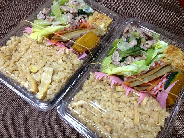 Snapdishの料理写真:鋸山 たけのこご飯弁当|なるさん