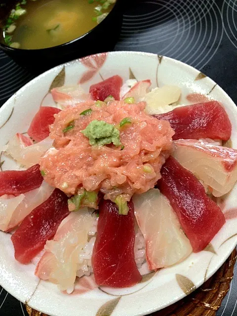 紅白海鮮丼*\(^o^)/*|ponnaoさん