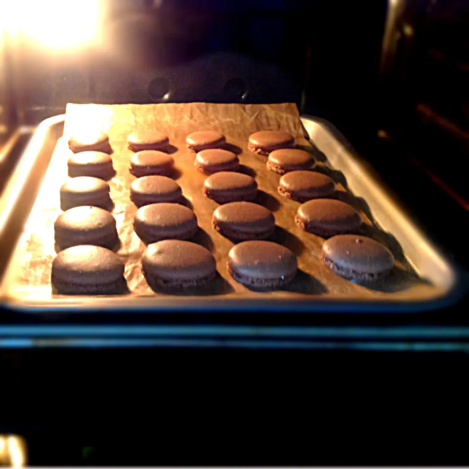 Chocolate Macarons|Aicha-Cherifa CONDEさん