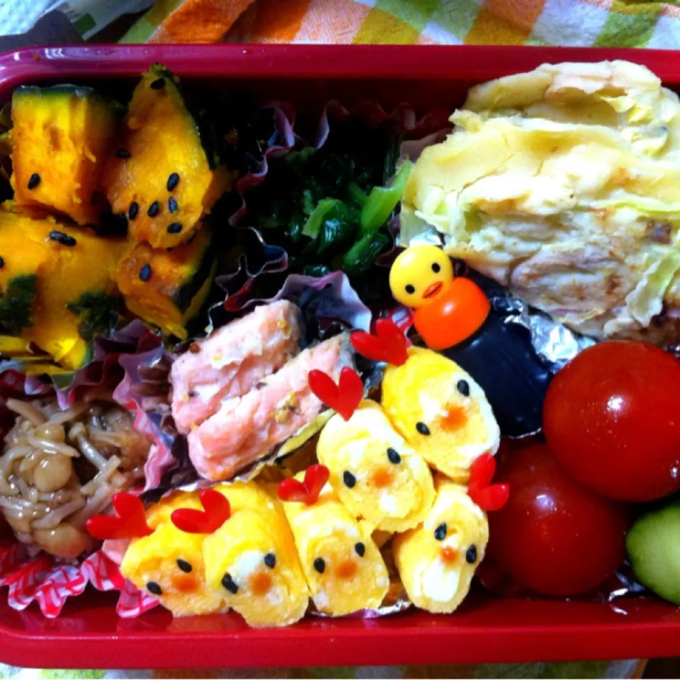 Snapdishの料理写真:トリの玉子焼き弁当🐔🐤|hanaさん