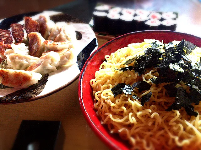 特製ざるラーメン＆餃子|岡嶋 晋平さん