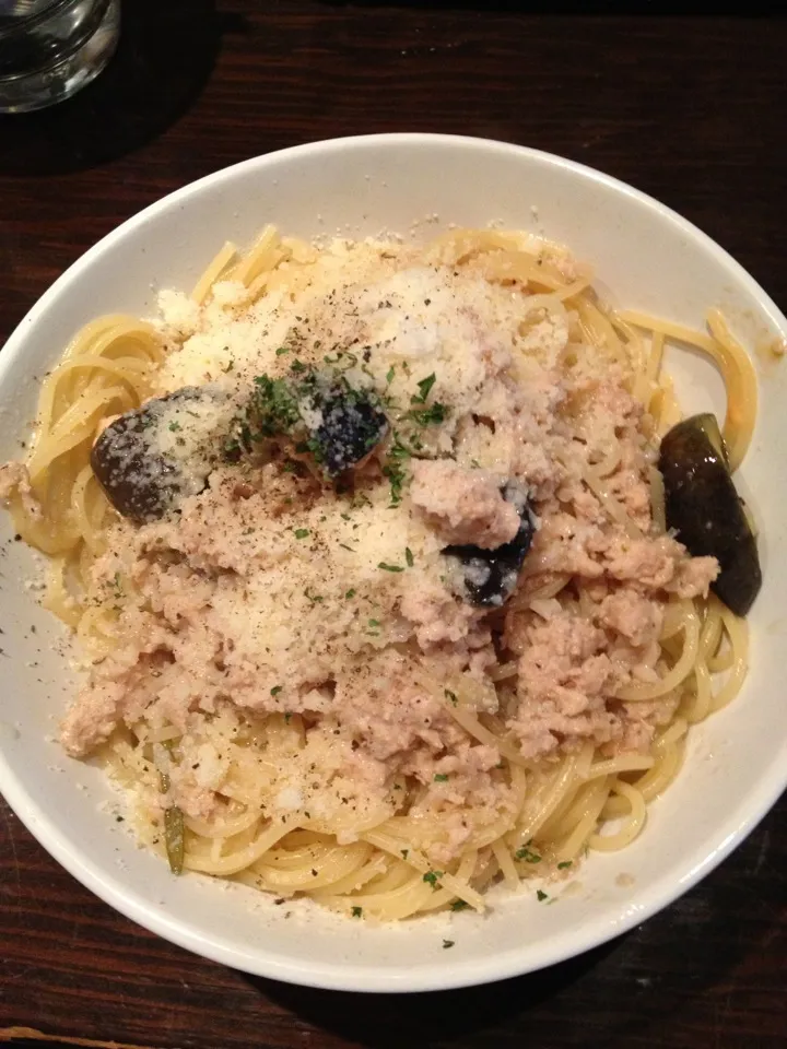 鳥挽肉とナスのローズマリー風味|おっちさん