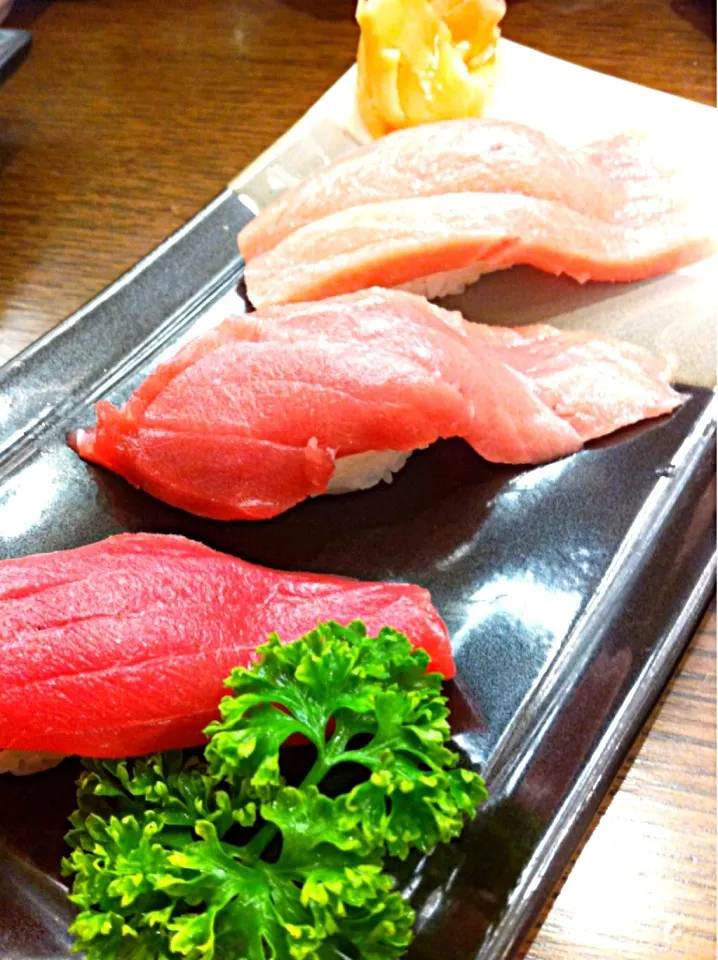 Tuna set🍣😱😱|MoONaaE'さん