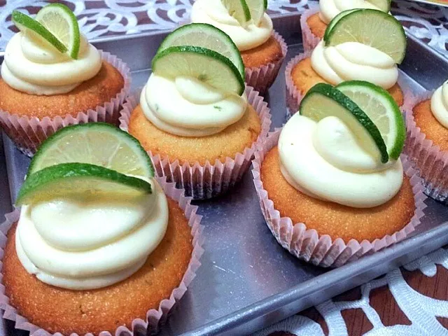 Key lime pie cupcakes|hurul | 후룰さん