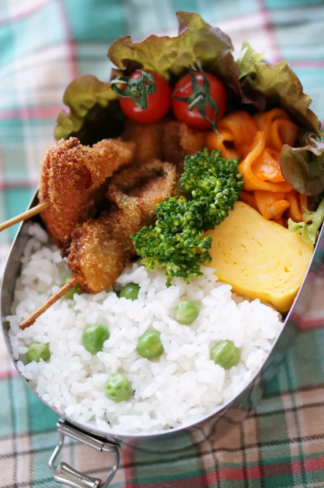 Snapdishの料理写真:串カツ弁当|キヨシュンさん