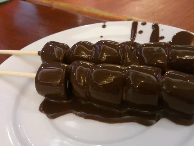 Chocolate covered Marshmallows - Fondue|JeiFerさん