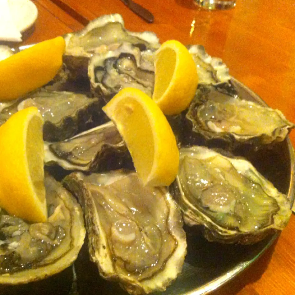 Fresh oysters.|Elaine Chauさん