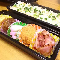 旦那さんのお弁当！鮭みそバターご飯🍴|lisaさん