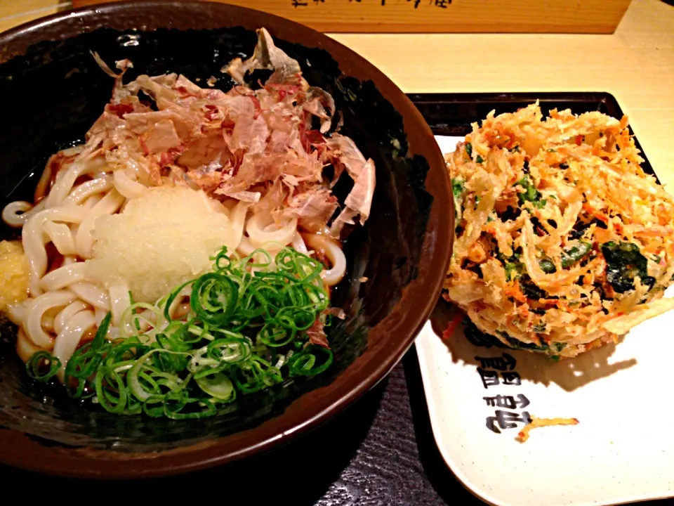 うまい、はやい、やすい、のつるまる饂飩！|たぐっちさん