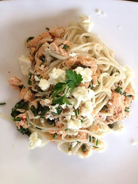 Salmon basil caper feta udon noodle pasta|Melissa Besterさん