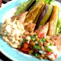 納豆ドレッシングを照り焼きチキンに❤💛💚