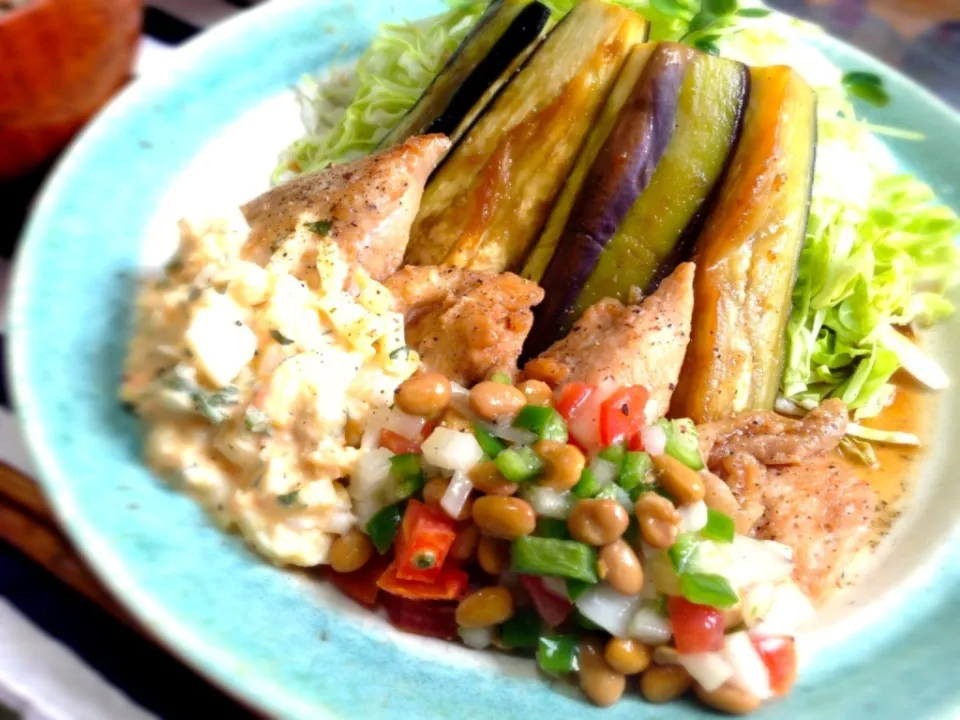 納豆ドレッシングを照り焼きチキンに❤💛💚|🇯🇵ともこちゃん。さん