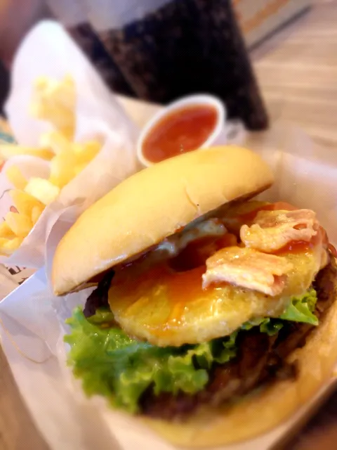 hawaian burger|Grazeeさん