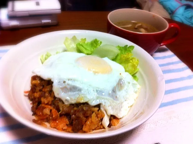 フライパンで石焼きビビンバ|カナエさん