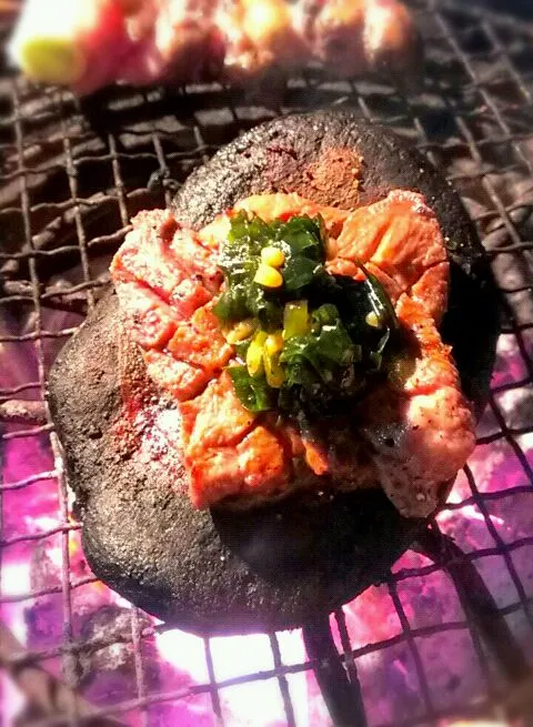 Snapdishの料理写真:石焼きUS牛たん × 行者にんにく醤油|miyakoさん