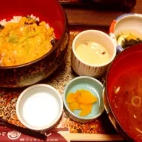 Snapdishの料理写真:うに丼|ざわさん