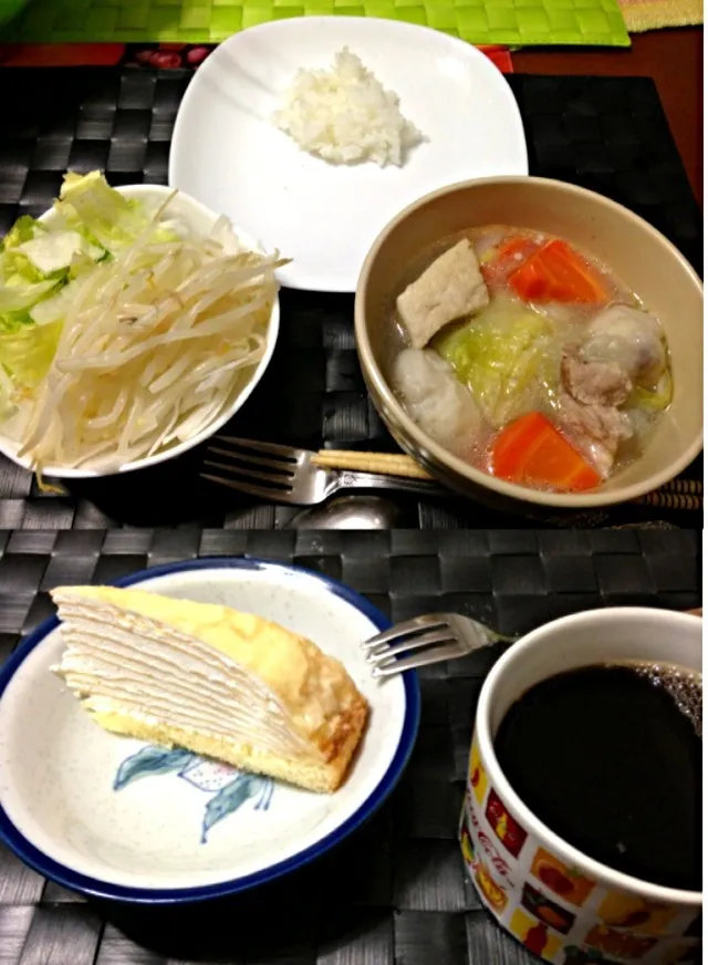 Snapdishの料理写真:ニラガ ン バボイ🐖【フィリピン風豚肉＆野菜スープ】|マニラ男さん