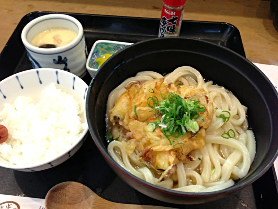 かき揚げうどん定食|中町さん