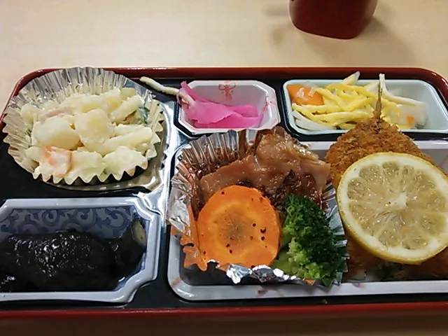 巨泉のお弁当|小栗大介さん