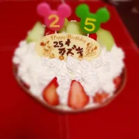 Snapdishの料理写真:バースデーケーキ|伊藤志摩子さん