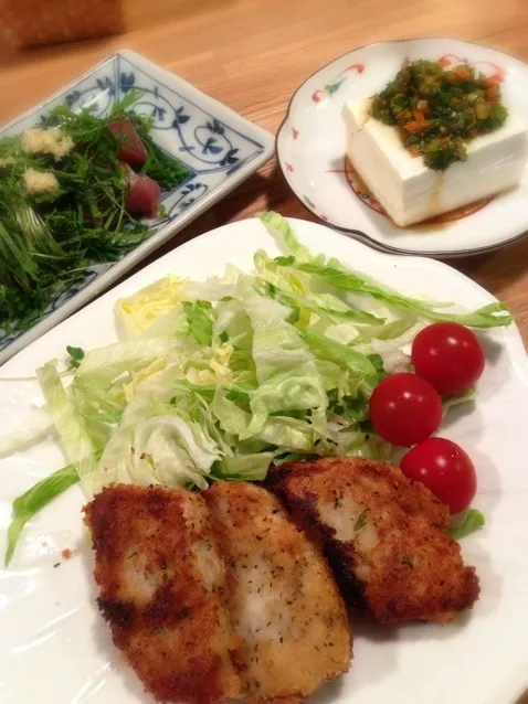 カジキマグロの香草焼き🍴カツオのタタキ🍴冷奴|yuuminさん