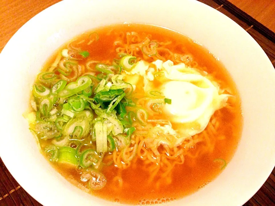 真夜中のチキンラーメン(-ω-；)|ウサコさん