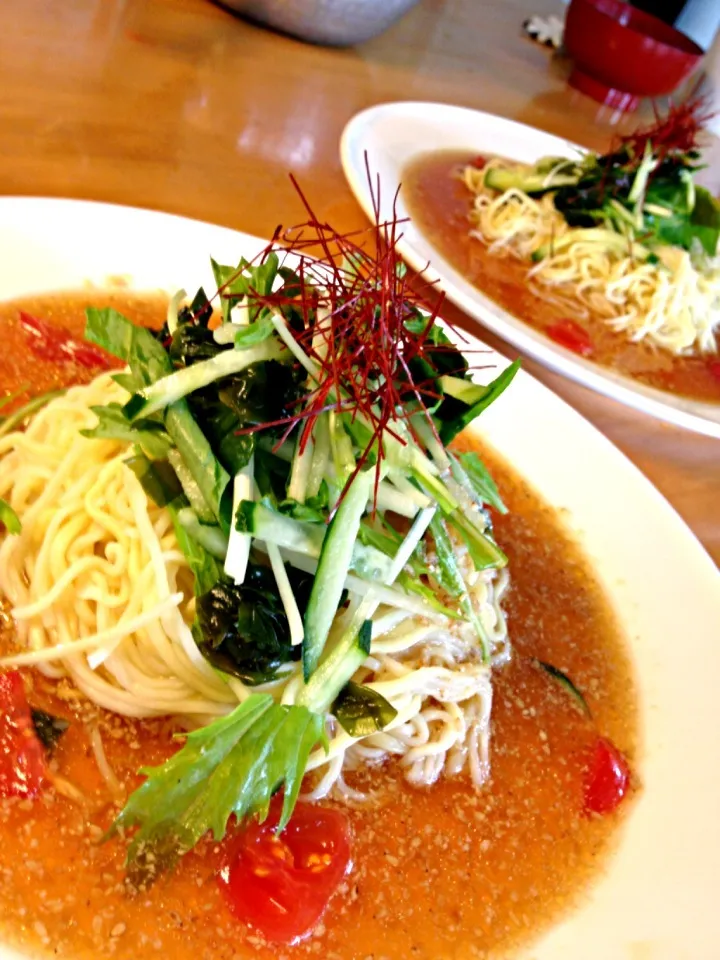 昼も麺！な冷やし中華|沖縄「ピロピロ」ライフさん