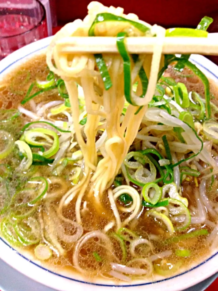 Snapdishの料理写真:しょうゆラーメン|えみこさん