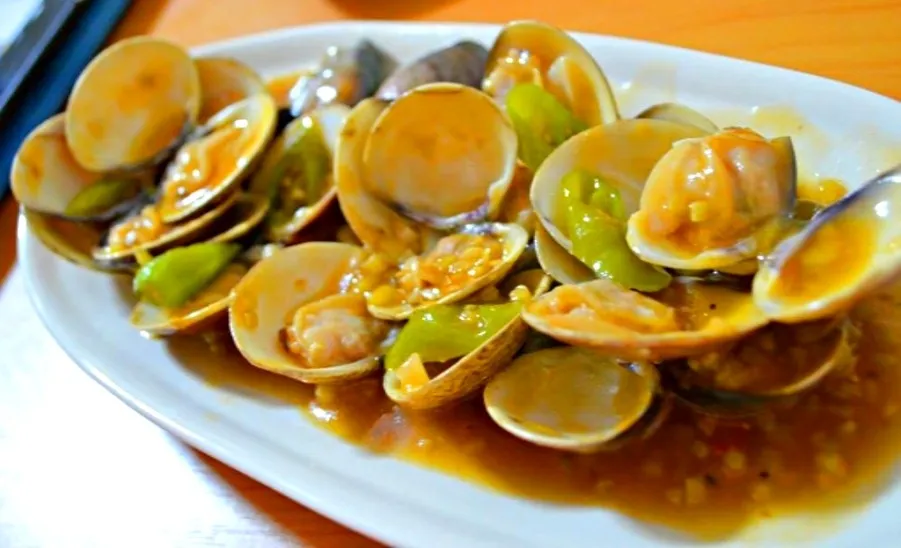 Snapdishの料理写真:Spicy Clams|Erika Kuriharaさん