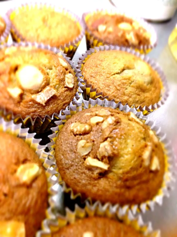 Homemade banana cupcake|PhUnGさん