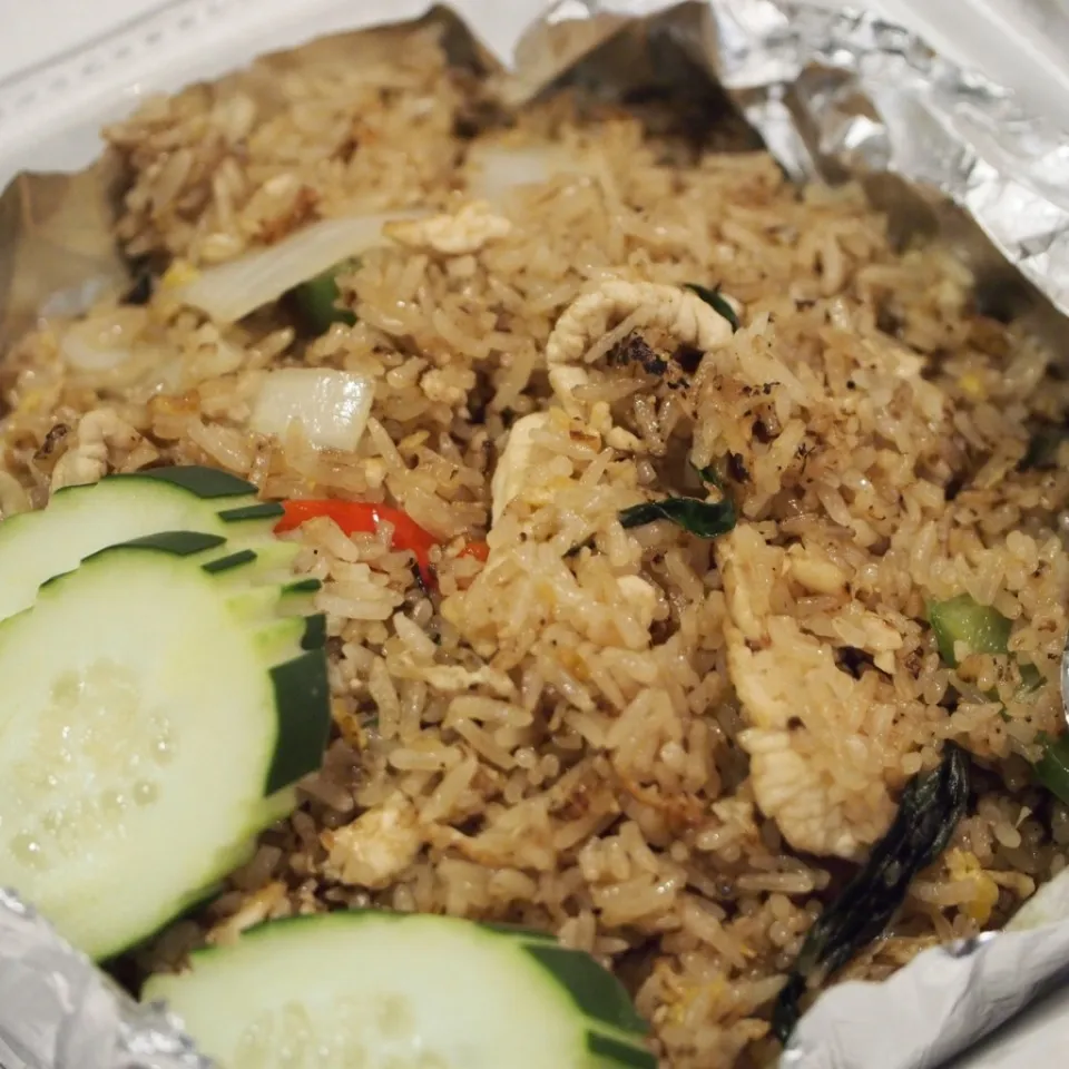 Basil Fried Rice / ข้าวผัดกระเพรา|PoPPaPさん