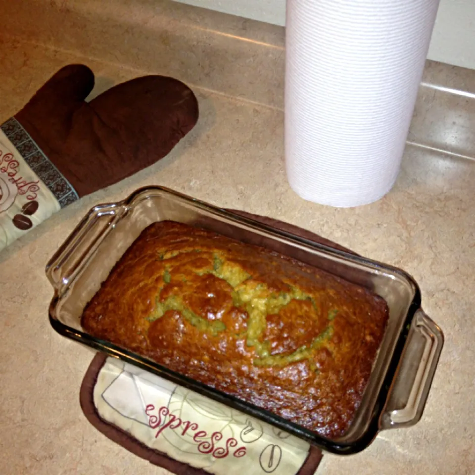 Snapdishの料理写真:Banana bread|Neal Groveさん