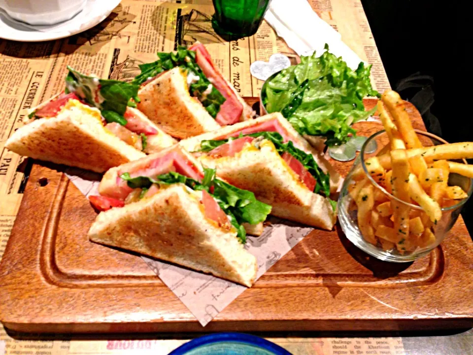 Club sandwich!|Len R Ortegaさん