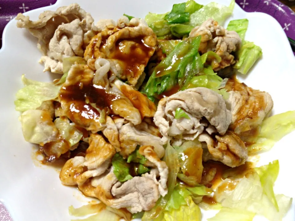 Snapdishの料理写真:焼肉のたれで、豚肉野菜蒸し|Kojiさん