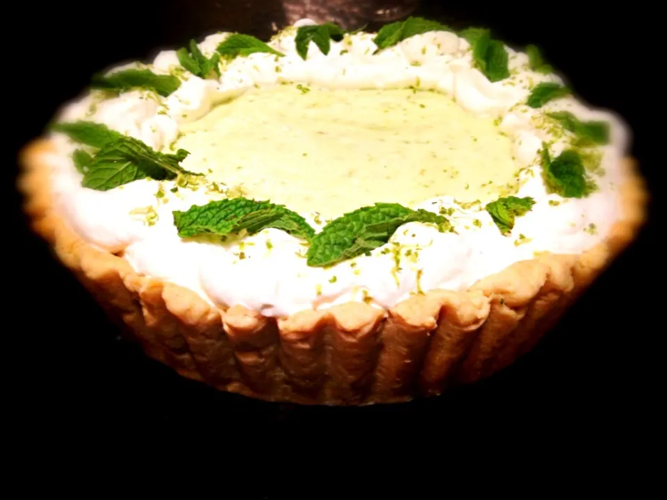 Key lime pie|kristen grundtさん