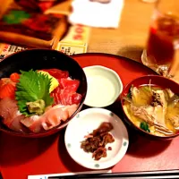 Snapdishの料理写真:四色丼|安川侑希さん