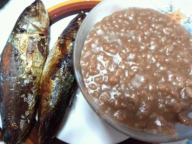 champorado with smoked fish|tin canさん