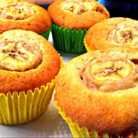 Snapdishの料理写真:banana muffins|andre renaudさん