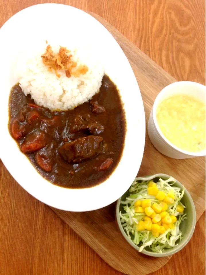 牛中落ちカルビカレーです|阿部直樹さん