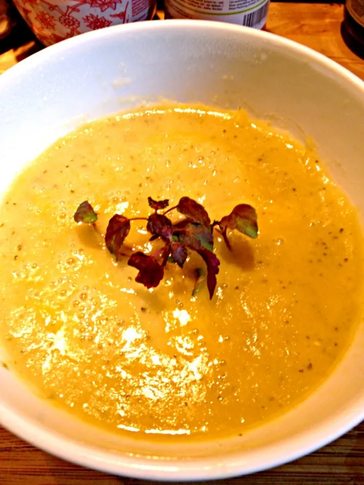 Zuchinni & goatcheese soup|Generaalさん