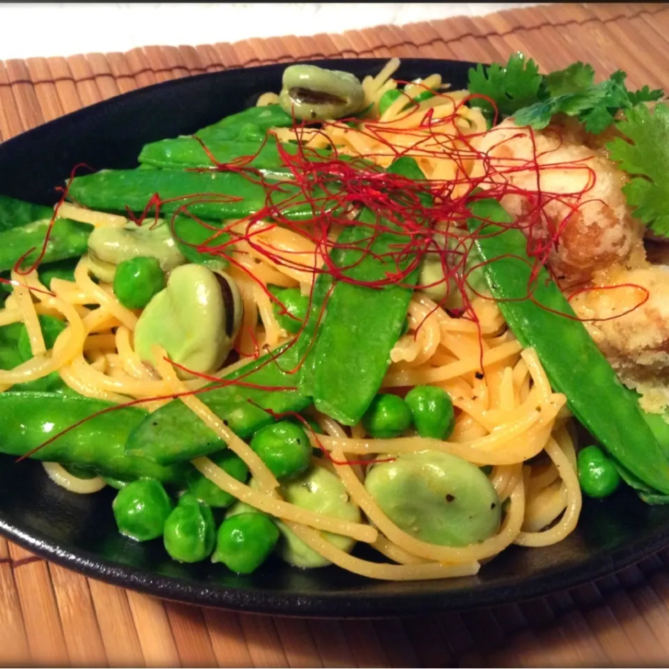 旬の豆づくしピリ辛パスタon大豆唐揚げ|nonnoさん