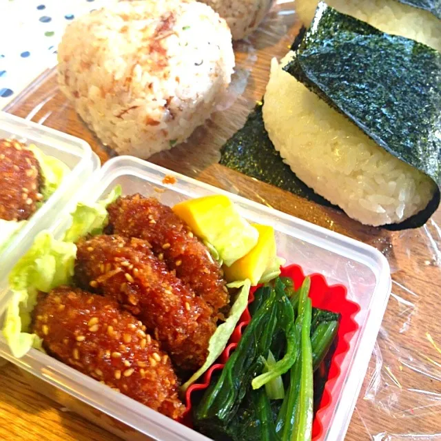 Snapdishの料理写真:おむすび弁当|かぶこさん