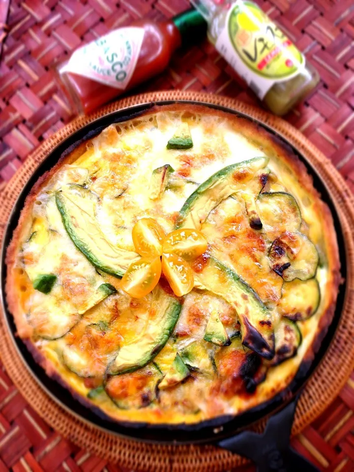 Inspired from Romie's✨Avocado&zucchini Quiche of Soybean Fiber❗ｱﾎﾞｶﾄﾞとｽﾞｯｷｰﾆのおからdeｷｯｼｭ|🌈Ami🍻さん