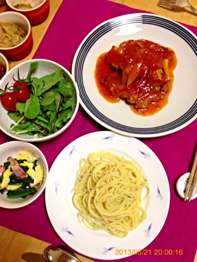 思ったより、お肉 小さかった‼  豚肉のトマト煮 の晩ご飯|ちかさん