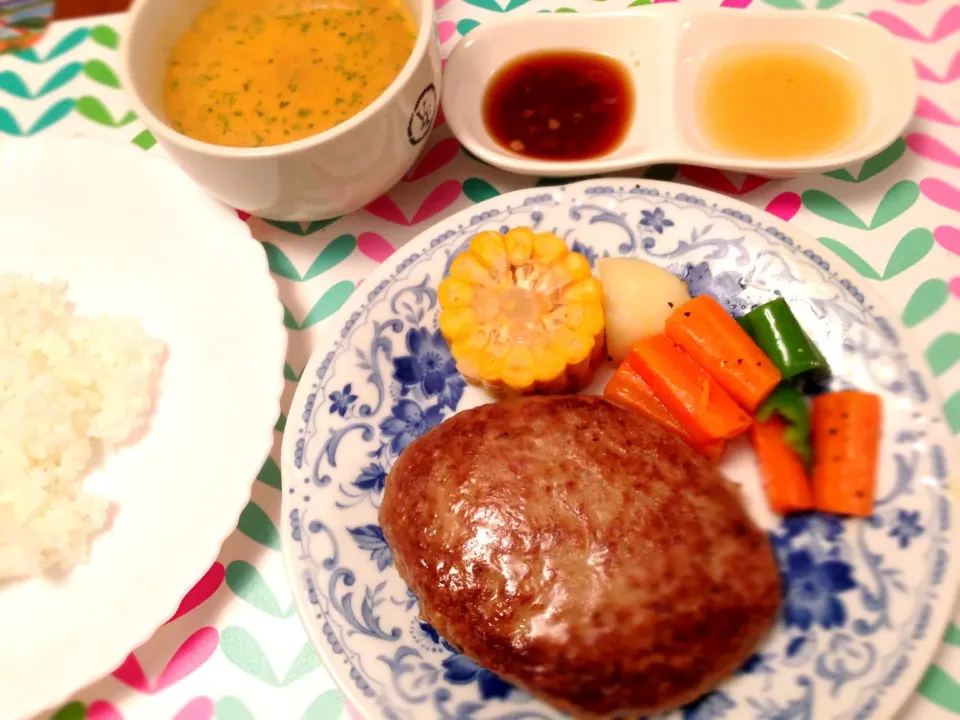 夕飯〜ビックハンバーグ 和風＆柚子ソース〜|美羽さん