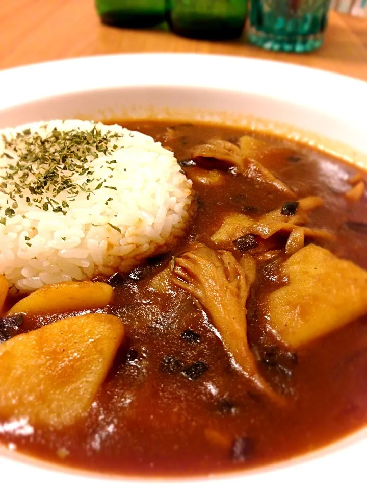 新ジャガタマ舞茸カレー、隠し味にニラ醤油|ユキさん