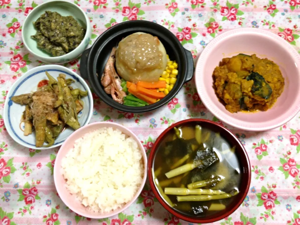 筍の味噌汁、カブの肉詰め和風あんかけ、山菜、みずのたたき、カボチャのとろっとあんかけ|まゆめろさん