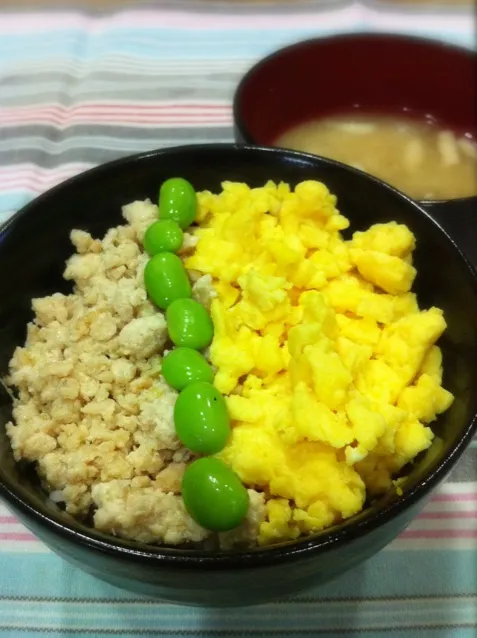 鶏そぼろ丼|まーままさん